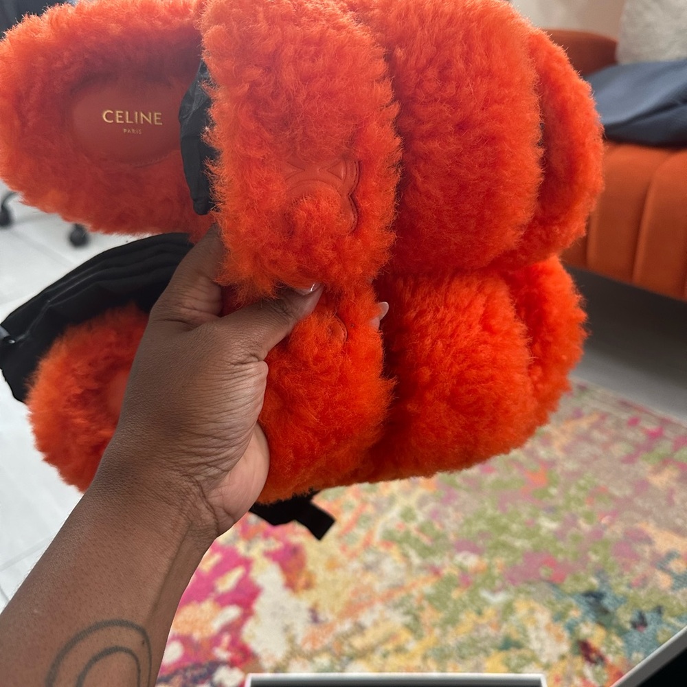 CELINE 100% authentic never wore. Size 39